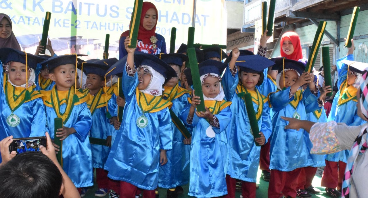 29 Wisuda 2017